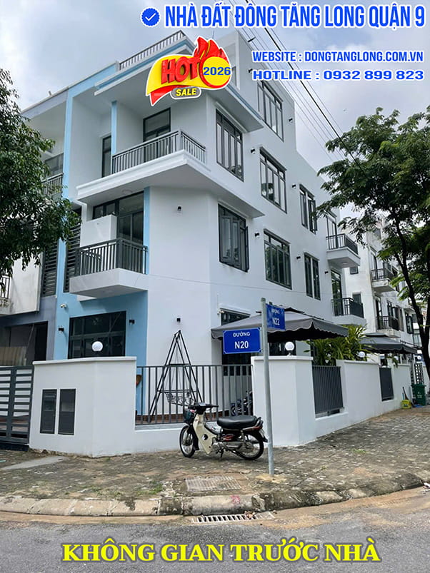 Không gian trước nhà vườn Đông Tăng Long